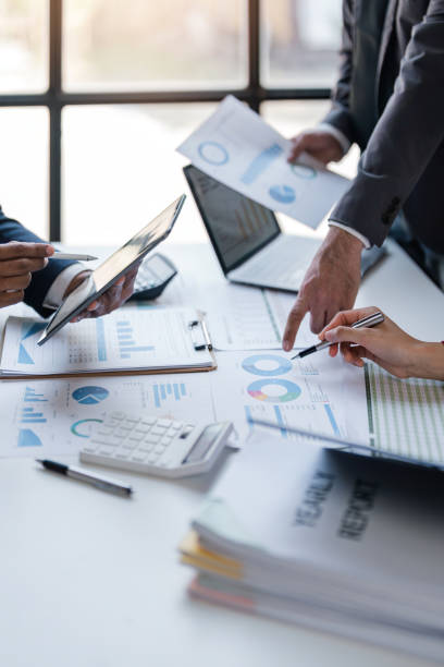istock Business team discuss with new project Idea presentation, analyze planning and financial statistics and investment market at office 1604812752