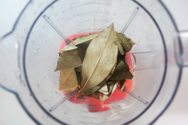 istock Cinnamon leaf in the food processor view from above 1604851377