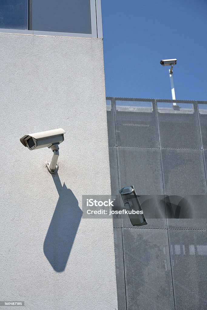 Cámaras de seguridad - Foto de stock de Arquitectura libre de derechos