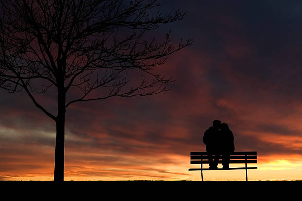 istock Kissing Couple 160487622