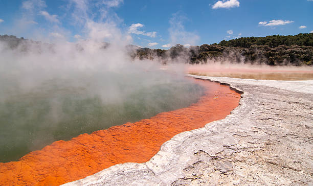 istock Champagne Pool, Rotorua 160489552