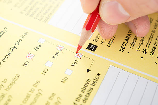 istock Filling Yes in checkbox of questionnaire 160492359