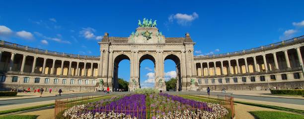 istock Jubilee Park, Parc du Cinquantenaire, Brussels, Belgium 1604937087