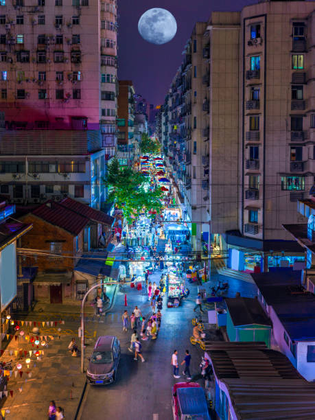 istock Baocheng Road night market 1605016105