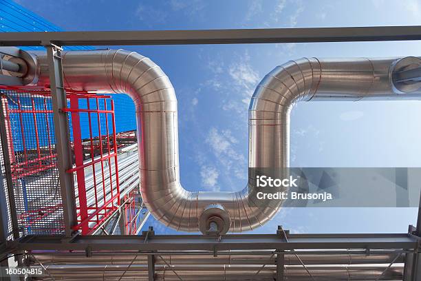 製油所のパイピングシステム - 断熱材のストックフォトや画像を多数ご用意 - 断熱材, 管, カラー画像
