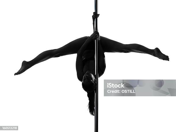 Photo libre de droit de Silhouette Femme De Pole Dance banque d'images et plus d'images libres de droit de Adulte - Adulte, Art du spectacle, Artiste de spectacle