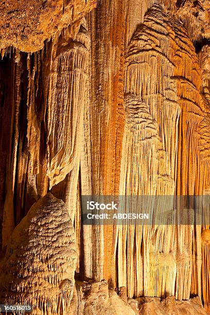 Cueva Detalles Foto de stock y más banco de imágenes de Cueva - Cueva, Misuri, Arreglo