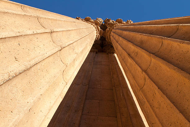 istock Palace of Fine Arts columns 160516420