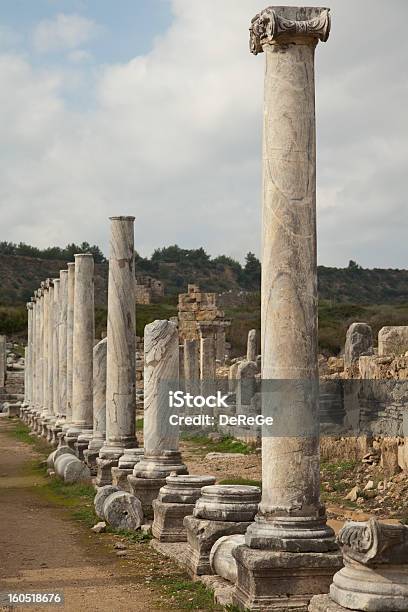 Cidade Antiga De Perge - Fotografias de stock e mais imagens de Anatólia - Anatólia, Antiguidade, Antiguidades