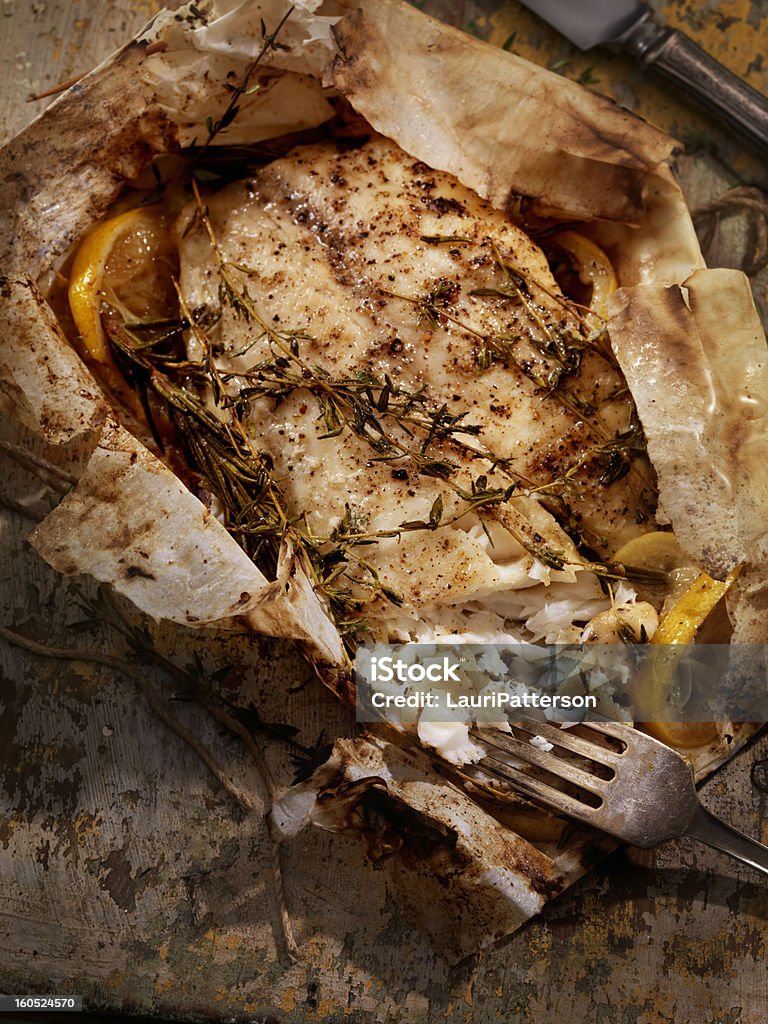 Limone Herb Tilapia Pesce carta di Pergamena - Foto stock royalty-free di Tilapia