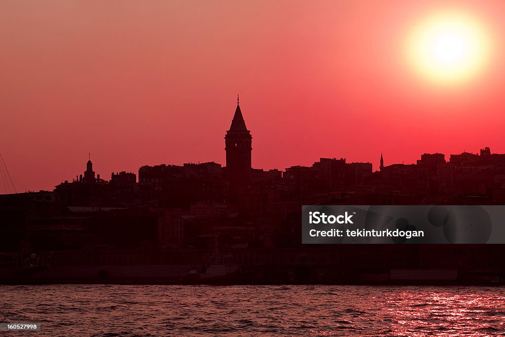 Torre de gálata, Silueta en Estambul, Turquía - Foto de stock de Aire libre libre de derechos