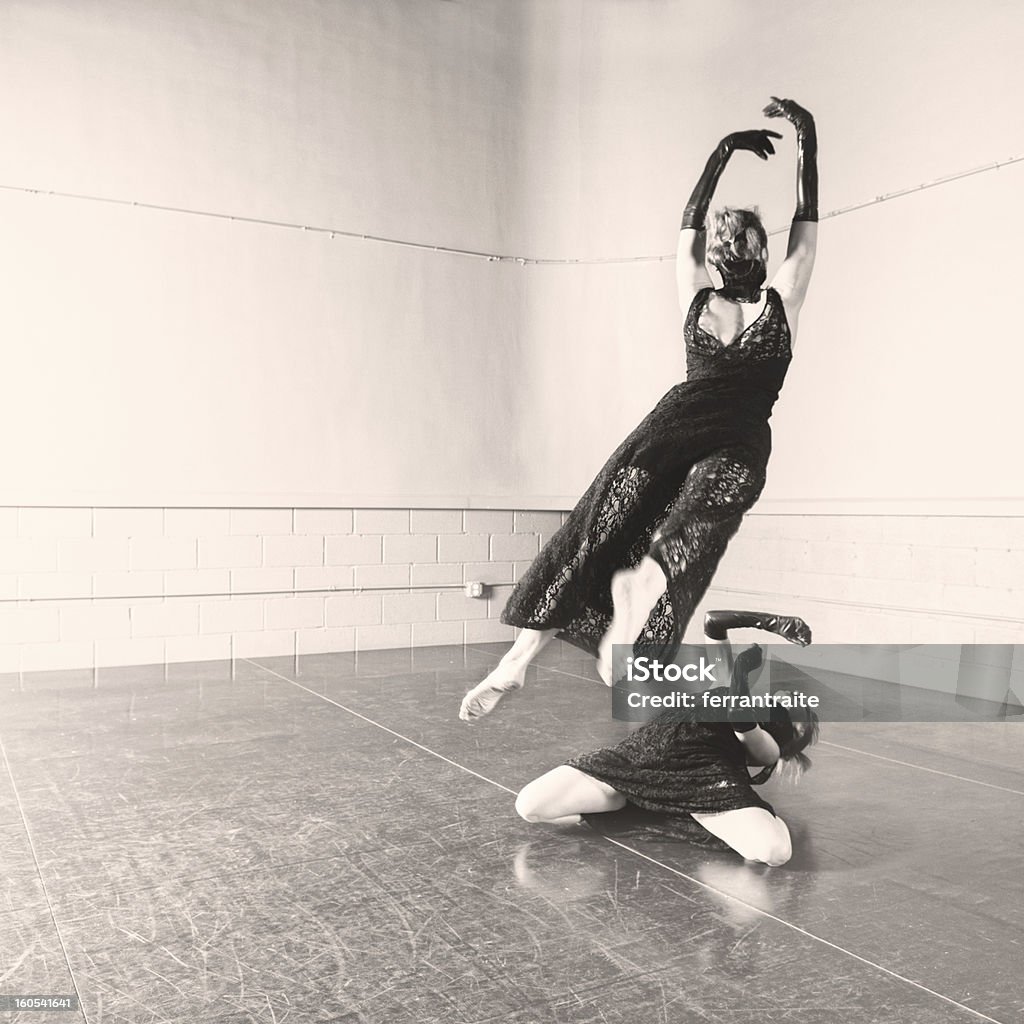 Contemporánea de baile - Foto de stock de Bailar libre de derechos