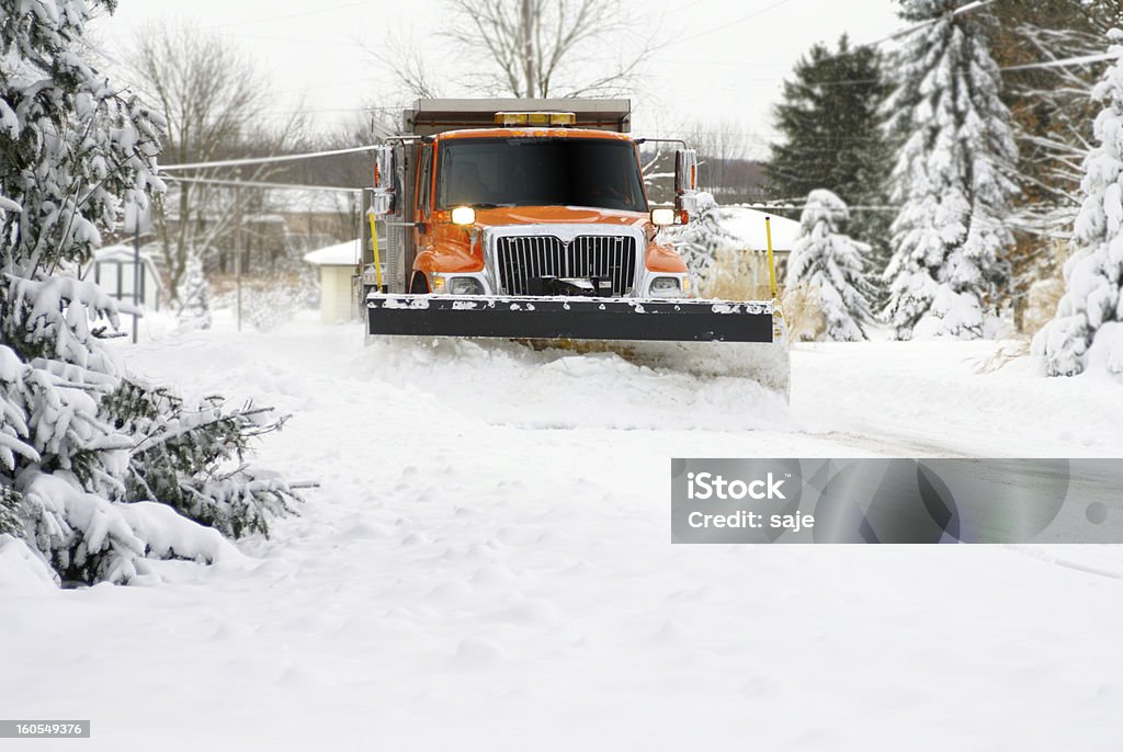耕土機見て雪 - 除雪車のロイヤリティフリーストックフォト