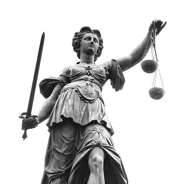 estatua de justicia (justitia) - iustitia fotografías e imágenes de stock