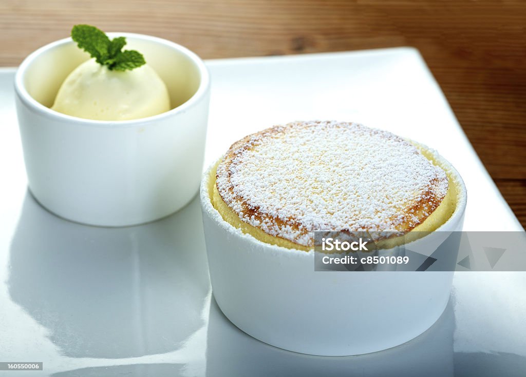 Pudim de sobremesa - Foto de stock de Amarelo royalty-free