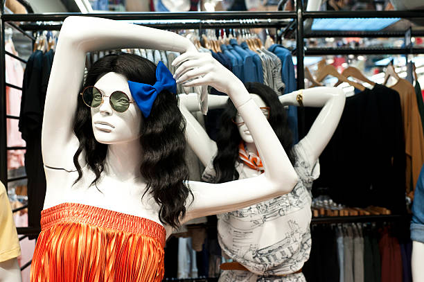 istock Fashion Mannequins 160551154