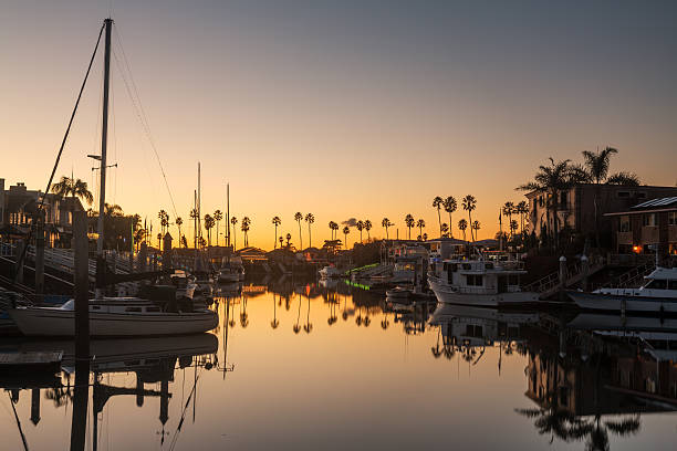 istock Expensive homes and boats ventura 160556118