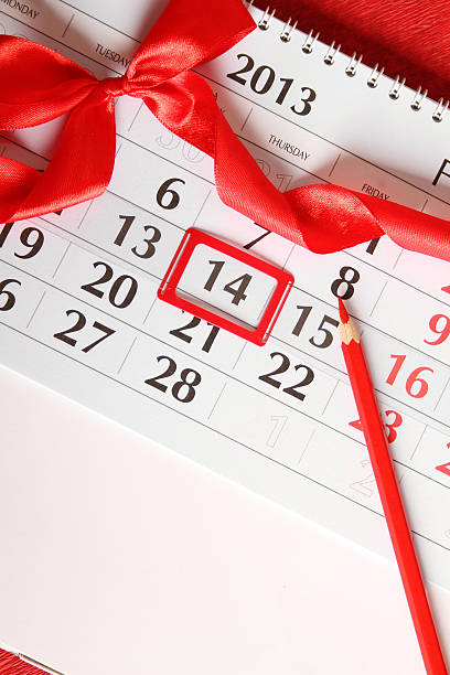 istock 14th of February calendar 160558663