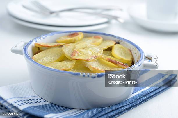 Lancashire Hotpot - zdjęcia stockowe i więcej obrazów Bez ludzi - Bez ludzi, Biały, Bliskie zbliżenie