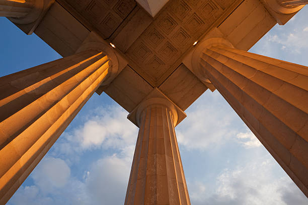 istock Lincoln Memorial Pillars 160571845