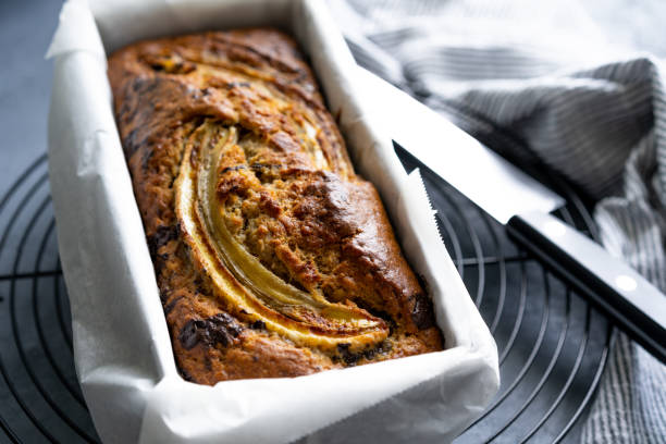 istock Delicious freshly made banana bread on the cooling rack 1605740709
