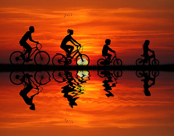 rodziny, jazda na rowerze - lifestyle sports and fitness travel locations water stock illustrations