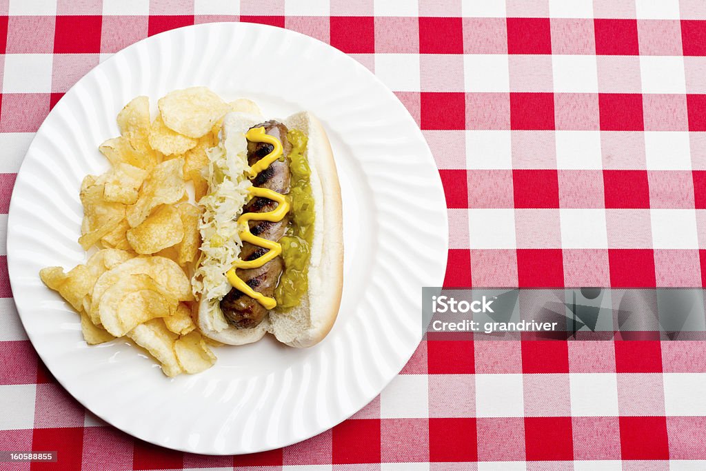 Bratwurst auf ein Brötchen - Lizenzfrei Gingan Stock-Foto