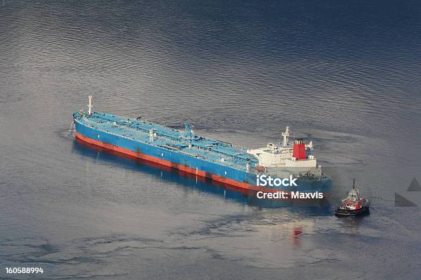 Photo libre de droit de Pétrolier La Crique De Burrard Vancouver banque d'images et plus d'images libres de droit de Pétrolier - Pétrolier, Colombie-Britannique, Navire de commerce