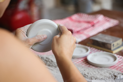 Ceramic artist makes coffee cups