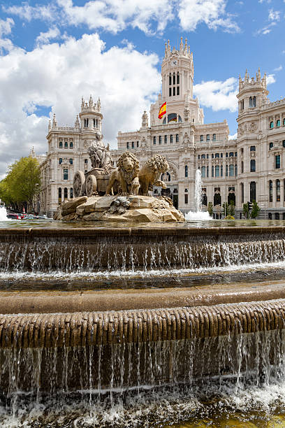 istock The Cibeles Fountain 160619090