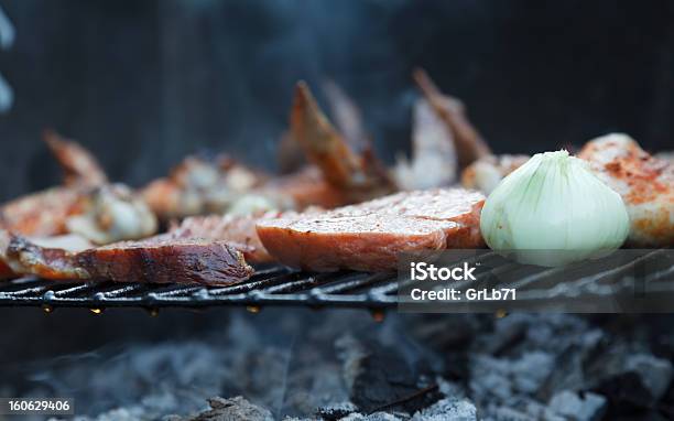 Foto de Churrasco e mais fotos de stock de Alimentação Não-saudável - Alimentação Não-saudável, Arte, Cultura e Espetáculo, Asa animal