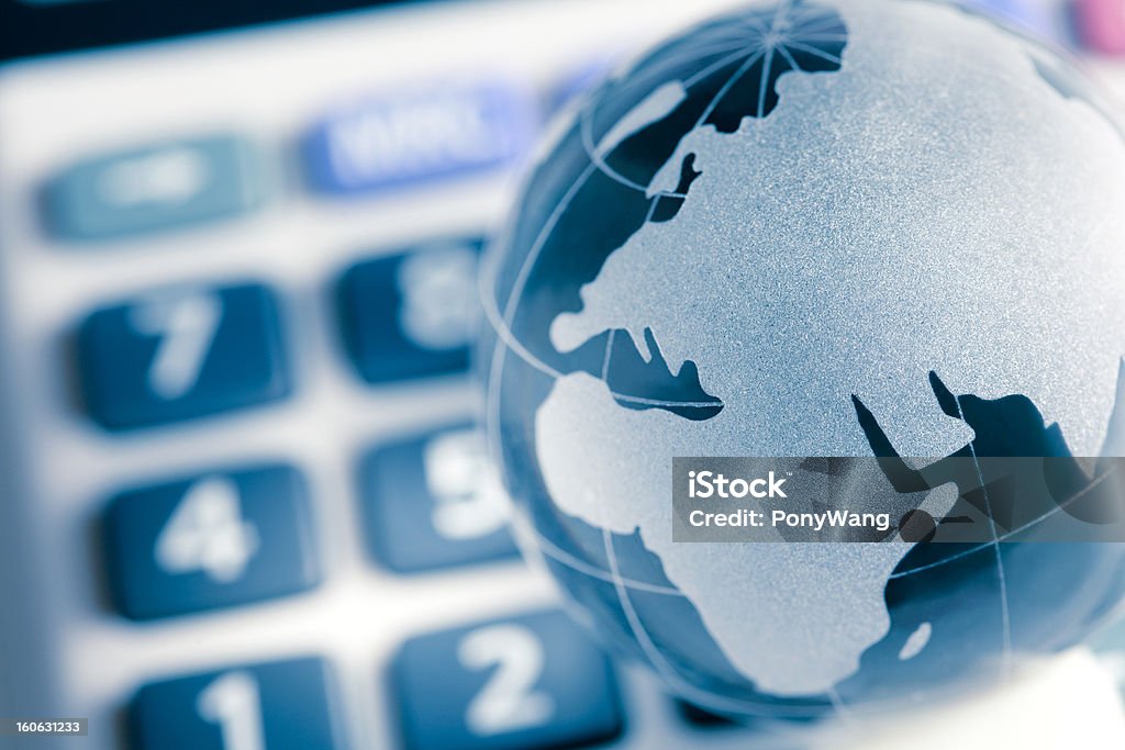 Glob na Kalkulator, Europe map - Zbiór zdjęć royalty-free (Biznes międzynarodowy)