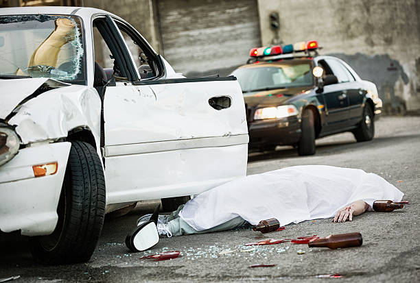 accidente de coche - drunk driving accident teenager fotografías e imágenes de stock