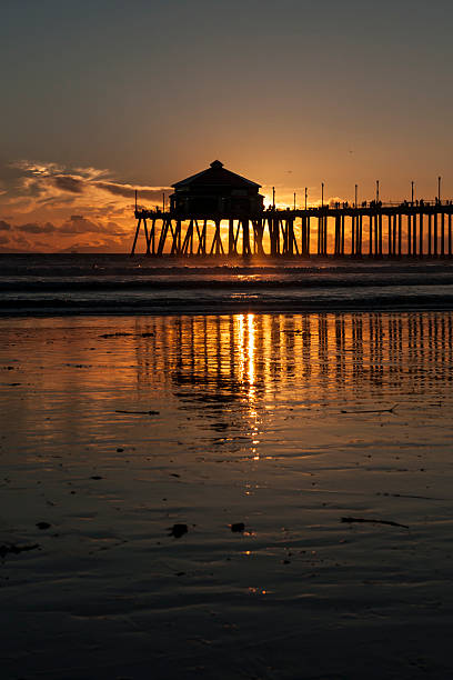 istock Huntington Beach Pier Sunset 160647229