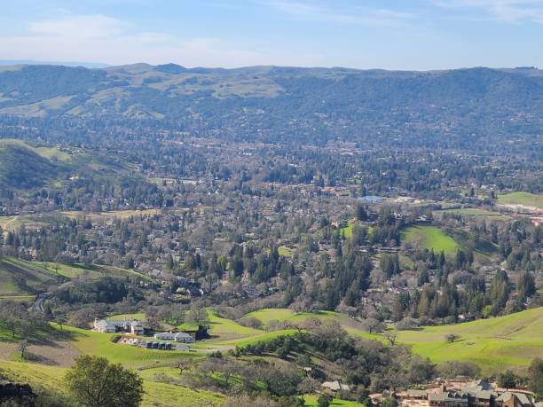 istock San Ramon Valley from Mt Diablo State Park, California 1606707541