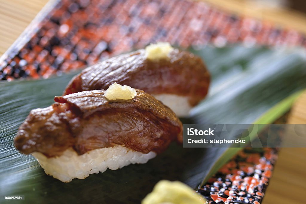 Di manzo Wagyu sushi giapponese - Foto stock royalty-free di Manzo Wagyu