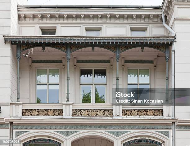 Detalhe Do Edifício Antigo - Fotografias de stock e mais imagens de Antigo - Antigo, Arcaico, Arco - Caraterística arquitetural