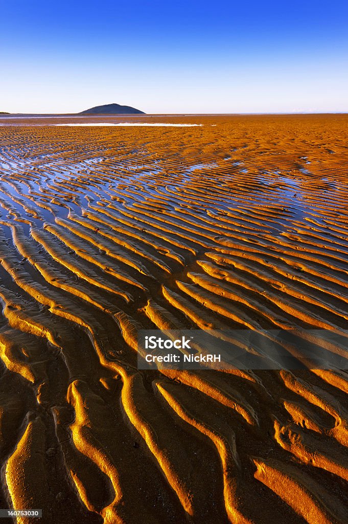 Sand und Wellen - Lizenzfrei Berg Stock-Foto