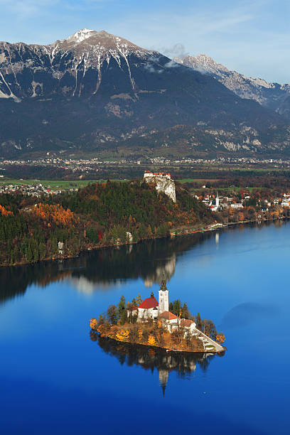 istock Bled Island In Autumn 160791491