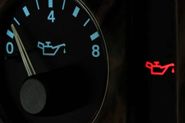 istock oil pressure gauge 1607921031