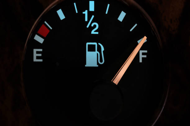 istock fuel gauge - full 1607934059