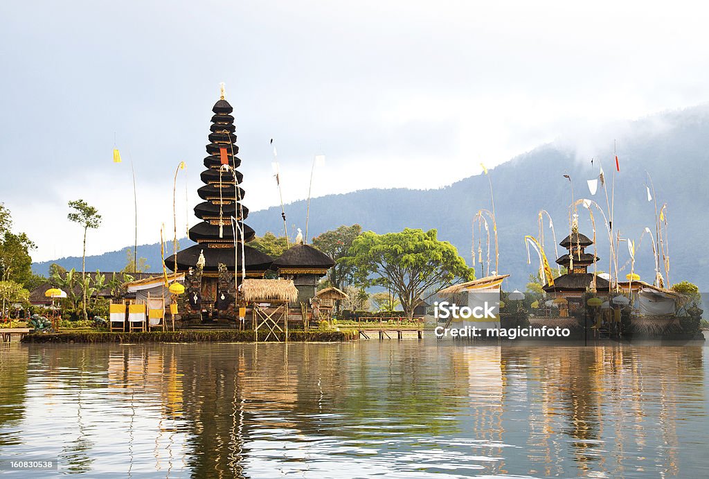 Bali Pura Ulun Danu Bratan - Foto de stock de Antigo royalty-free