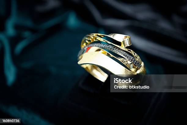 Gold Schmuck Stockfoto und mehr Bilder von Fotografie - Fotografie, Glänzend, Gold - Edelmetall