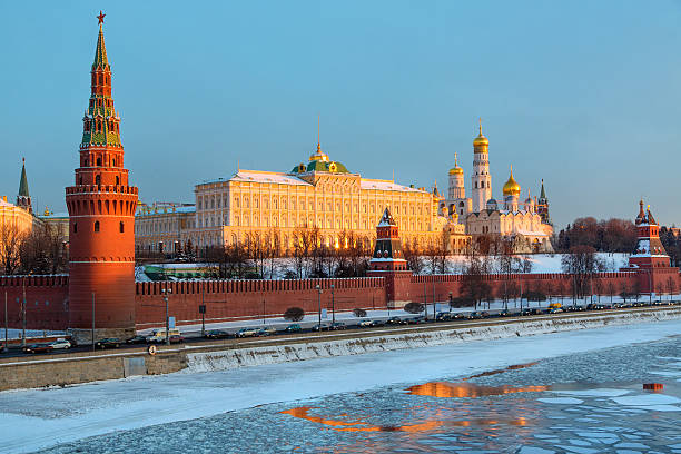 istock Panoramic view of Moscow Kremlin, Russia 160889396