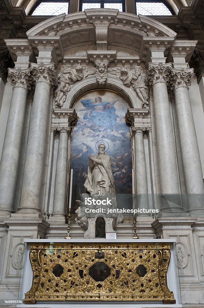 Basilica di Santa Maria della Salute-Altare - Foto stock royalty-free di Altare