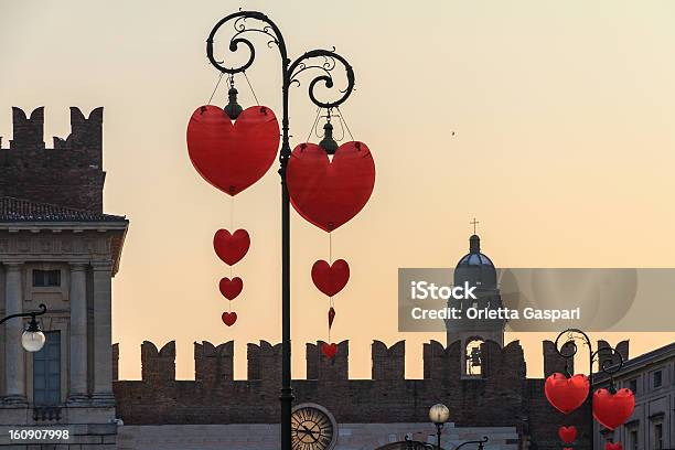 Día De San Valentín En Verona Italia Foto de stock y más banco de imágenes de Día de San Valentín - Festivo - Día de San Valentín - Festivo, Italia, Verona - Italia