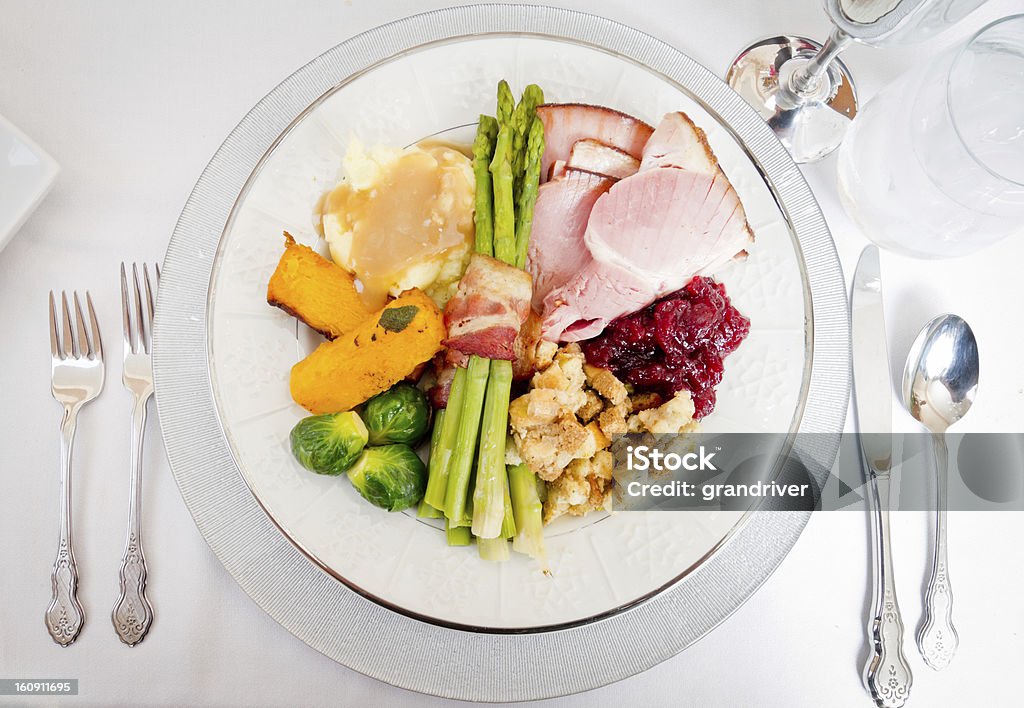 Świąteczny obiad - Zbiór zdjęć royalty-free (Talerz)