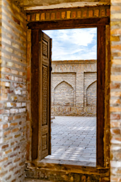 istock Door in Chor Bakar, Uzbekistan 1609121198