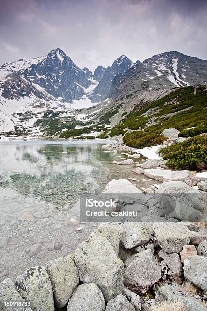 Tatras Alta Foto de stock y más banco de imágenes de Agua - Agua, Aire libre, Azul