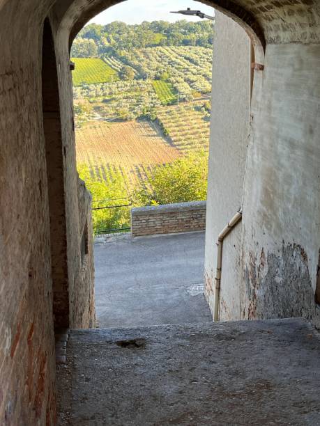 istock Beautiful hills in Pollutri, Abruzzo 1609194937